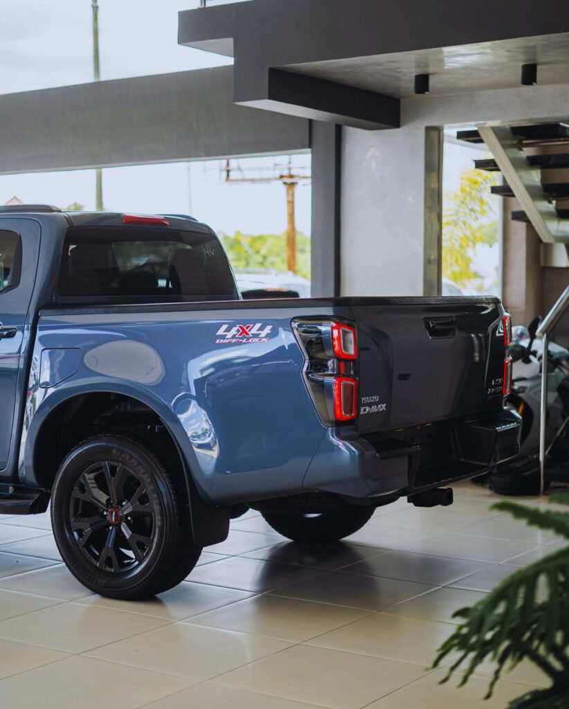  Isuzu D- MAX