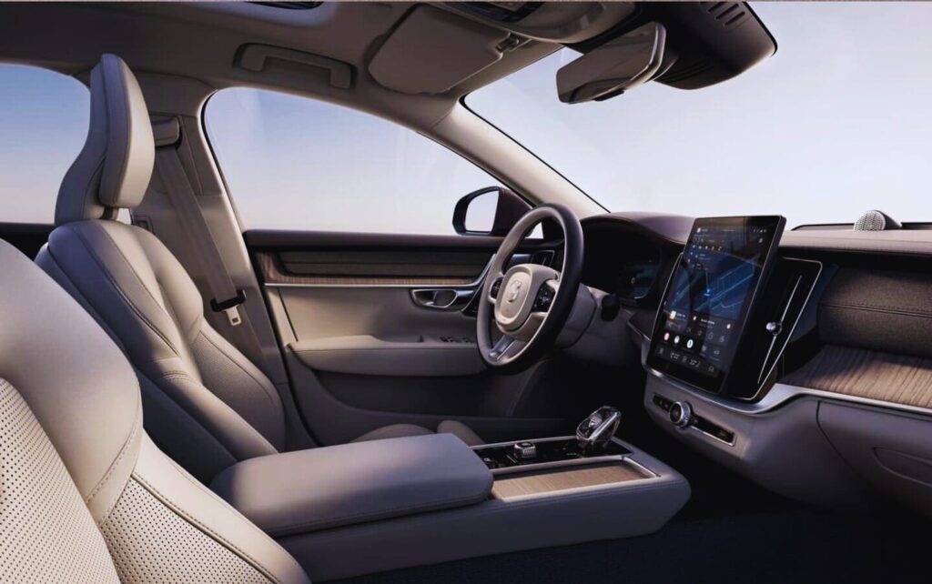 Volvo S90