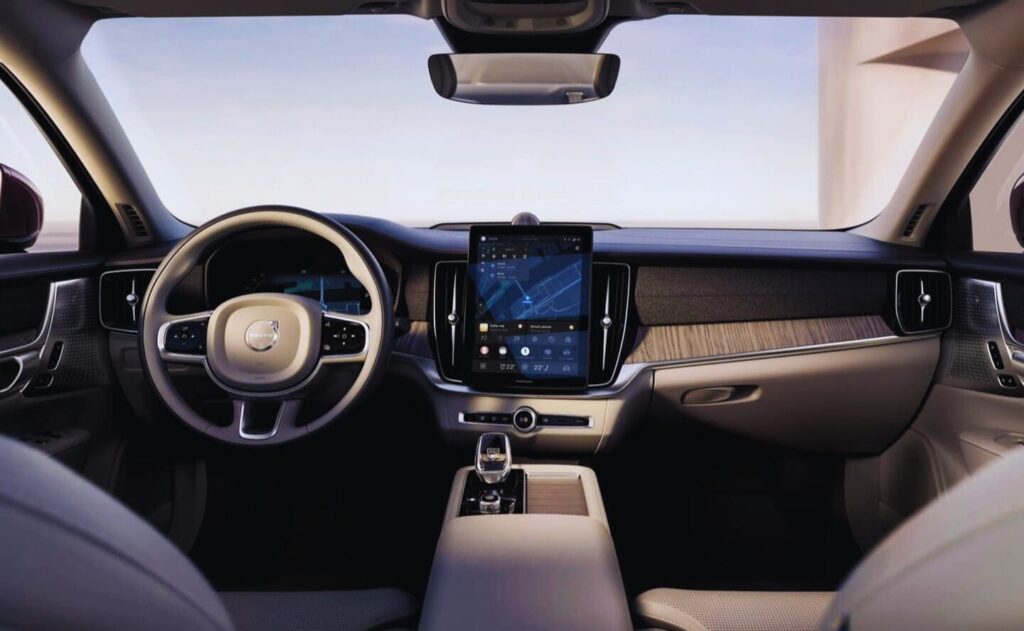 Volvo S90