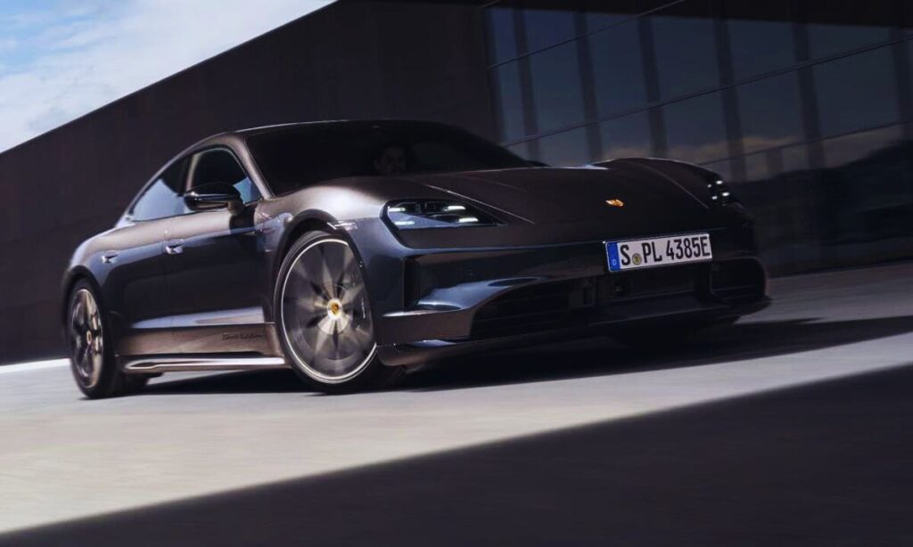 Porsche Taycan 4S Black Edition