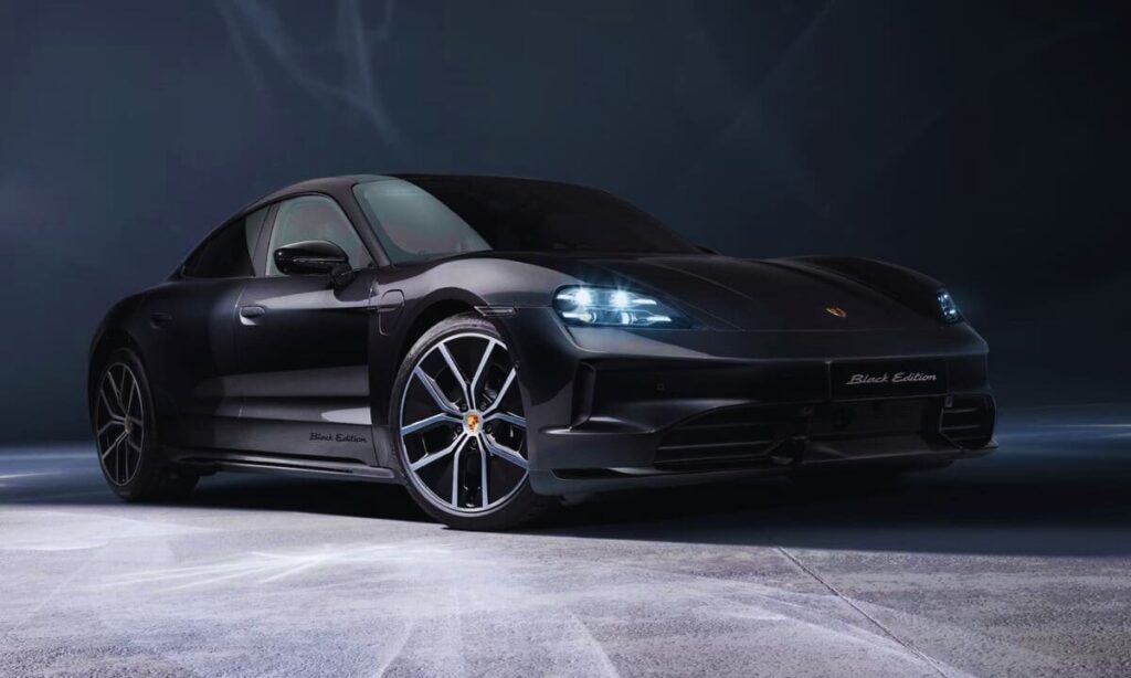 Porsche Taycan 4S Black Edition